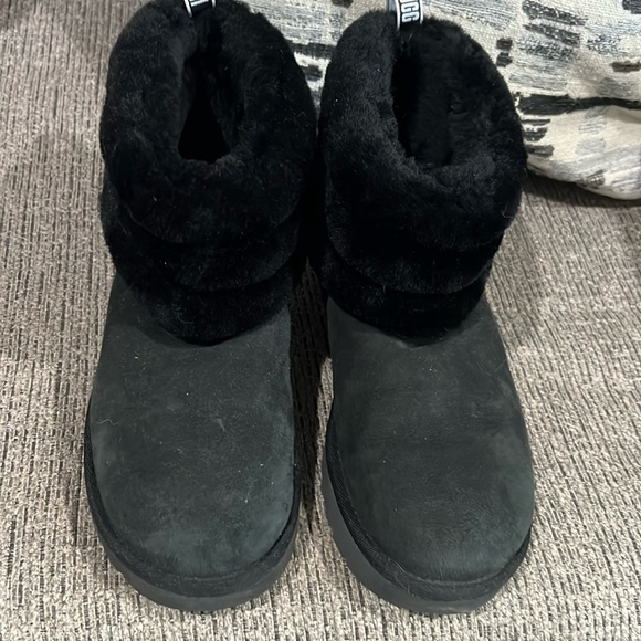 UGG Mini Fluff Quilted Cuff Black Suede Sheepskin Ankle Boots - Picture 2 of 4